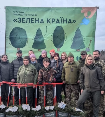 У Вознесенському районі висадили 27 тисяч сіянців сосни кримської