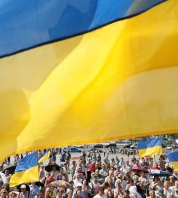 Кожен і кожна у нас пан чи пані