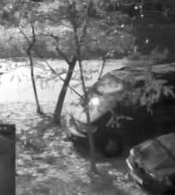 У Дніпрі чоловік намагався спалити авто знайомої, але щось пішло не так