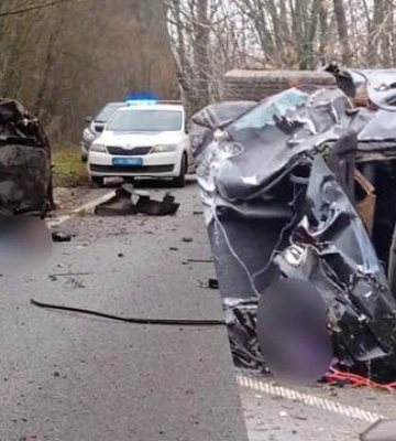 На Вінниччині трапилася моторошна ДТП: три людини загинули, серед постраждалих діти