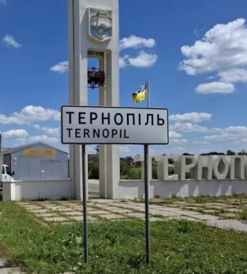 Нічна атака дронів на Тернопіль: сталося займання у житловому будинку
