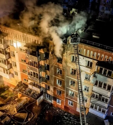 Нічна атака дронів на Тернопільщину: рятувальники показали наслідки