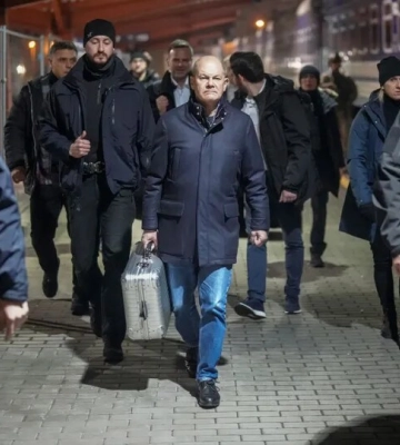 Шольц вперше за два з половиною роки приїхав до Києва