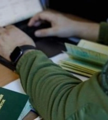 В Україні змінився порядок бронювання працівників підприємств, які мають статус критично важливих