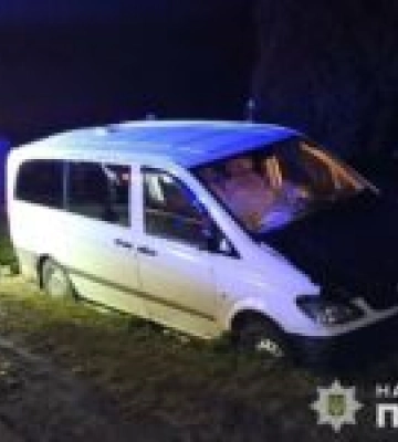 На Самбірщині водій мікроавтобуса на смерть збив жінку