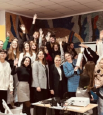 У Новому Роздолі запрацював молодіжний центр «Атмосфера»