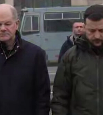 Зеленський та Шольц вшанували пам’ять полеглих захисників на Майдані Незалежності. ВIДЕО