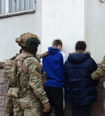 Подожгли локомотив и &quot;Укрпочту&quot;: СБУ разоблачила поджигателей на Кировоградщине и Виннитчине. ФОТОрепортаж