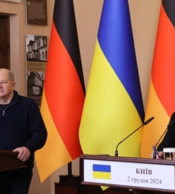 Зеленський висловив співчуття через трагедію у Тернополі, де російський дрон влучив у багатоповерхівку