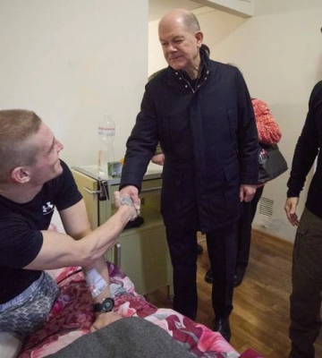 Зеленський зустрівся з Шольцом у Києві