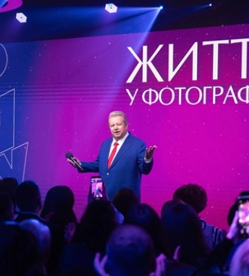 Михаил Поплавский в фотографиях: от детства до ректора университета будущего
