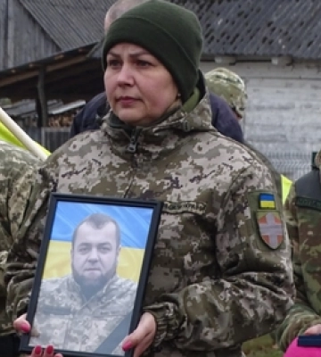 У перший день вторгнення пішов добровольцем: на Волині попрощалися з Героєм Сергієм Попрійчуком