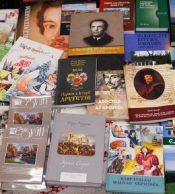 На Закарпатті відбувся Форум угорської національної спільноти України На Закарпатті відбувся Форум угорської національної спільноти України