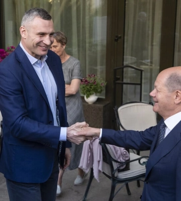 Кличко встретился с Шольцем. Обсуждали приглашение Украины в НАТО и гарантии безопасности