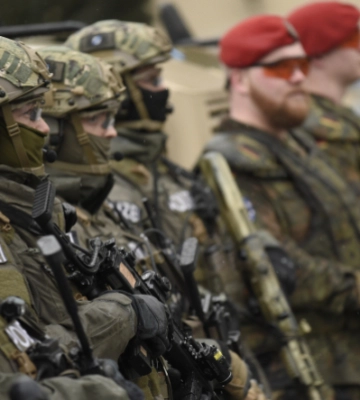 Франція та Британія розглядають відправку військ в Україну – ЗМІ