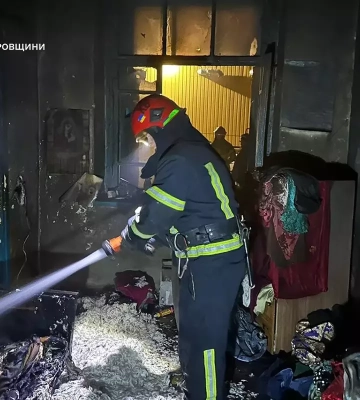 На Дніпропетровщині під час пожежі у будинку загинула жінка