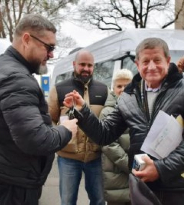 Співпраця з Нижньою Саксонією: Миколаївщина отримала 9 автобусів на потреби закладів освіти, культури та спорту