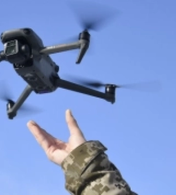 100 бригада запрошує волинян на службу до підрозділів безпілотних систем