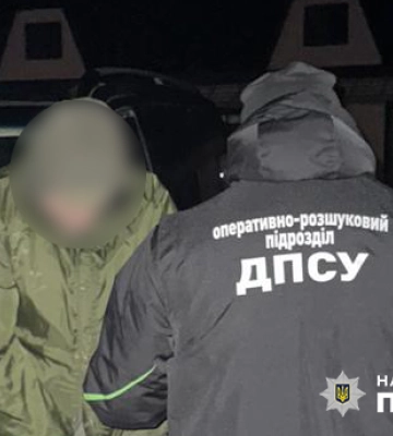 Пошкодив камери відеоспостереження, щоб вивезти ухилянта - на Буковині викрито переправника