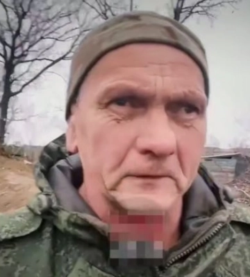 Жители Мелитополя узнали предателя, который добровольно пошел убивать украинцев (видео)