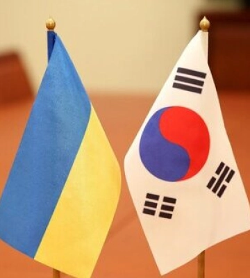 Посольство видало рекомендації українцям на тлі оголошення воєнного стану в Південній Кореї