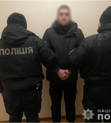 В Дніпрі чоловік наніс містянину смертельні тілесні ушкодження та пограбував його