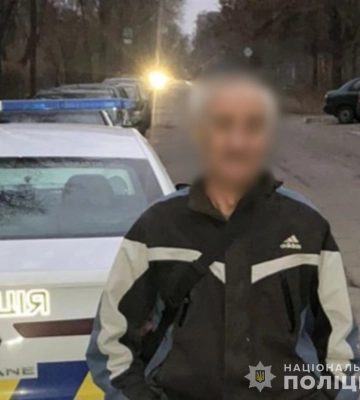 У Жовтих Водах повідомлено про підозру чоловіку, який побив власну стареньку матір