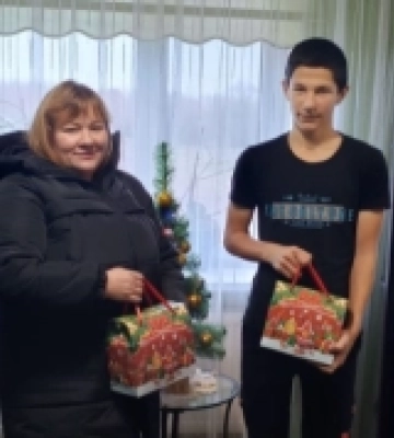 Дітям з Волині вручили солодкі подарунки