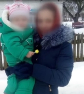 Волинянин побив нетверезу матір своїх дітей до смерті на очах у доньки (відео)