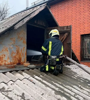 Вночі на Дніпропетровщині вщент згорів житловий будинок