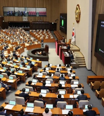 Прем&#039;єр Швеції скасував візит до Південної Кореї через ситуацію з воєнним станом