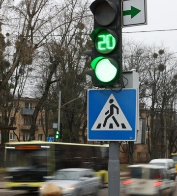 У Львові до кінця року майже 90% світлофорів матимуть резервне живлення