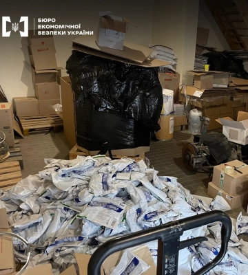 На Волині викрили підпільне виробництво. Вилучили агрохімікатів на 5 мільйонів