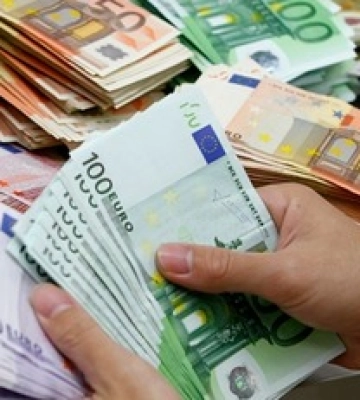 Для Украины одобрили инвестиции на более миллиарда евро: в какие проекты пойдут средства