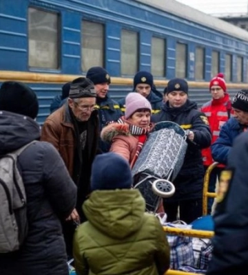 На Донеччині в 11 населених пунктах залишається понад 120 неповнолітніх