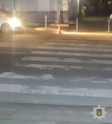 У Львові розшукують водія, який на «зебрі» збив пішохода