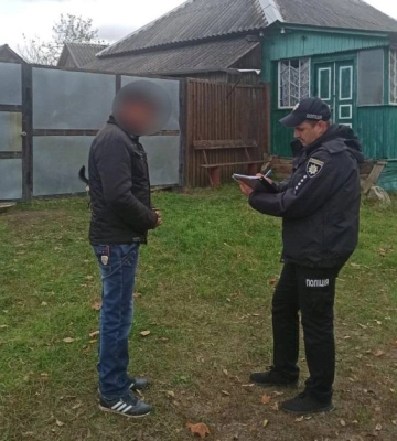 На Сумщині судили двох чоловіків, які силоміць запроторили односельця у підвал
