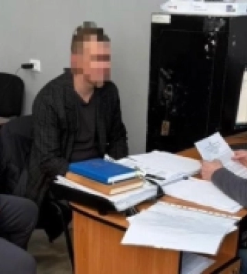 Викрили організовану групу, яка заволоділа 10 мільйонами, виділеними на потреби оборони