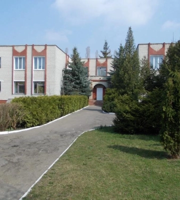 На Волині осучаснюють території біля супермаркетів за проєктом місцевого дизайнера