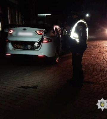 В Одесі легковий автомобіль на смерть збив жінку