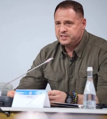 ЗМІ: Україна веде переговори з командою Трампа про врегулювання війни