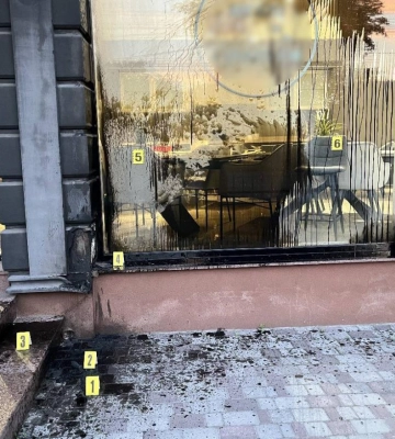 Підпалили у Рівному меблевий магазин: двоє лучан опинилися на лаві підсудних