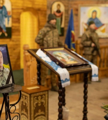 У Запоріжжі попрощалися із загиблим Захисником Святославом Наумичевим