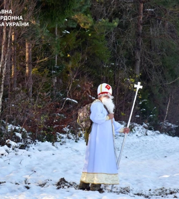 На кордоні з Польщею українців чекатиме святий Миколай (ФОТО)