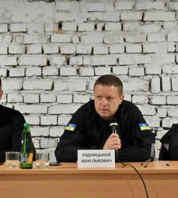 У Любешеві начальник Волинської обласної військової адміністрації провів зустріч із громадськістю