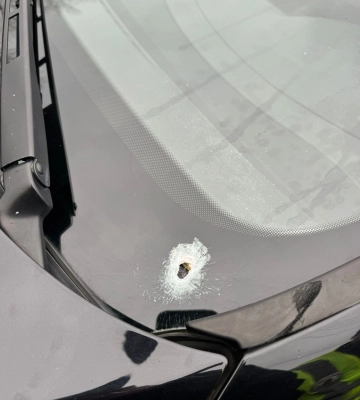 На Львівщині чоловік обстріляв автомобіль