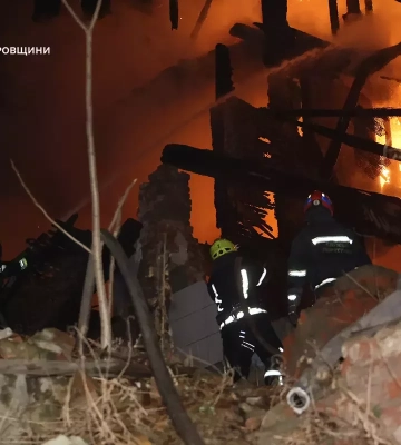 У Дніпрі під час пожежі в квартирі загинули чоловік та жінка