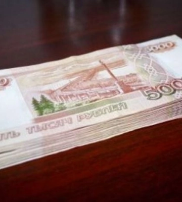 В Мелитополе у любителя пьяной езды конфисковали деньги за проданную машину