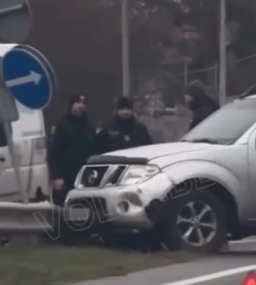 На Волині зранку через ожеледицю сталося 16 аварій (відео)