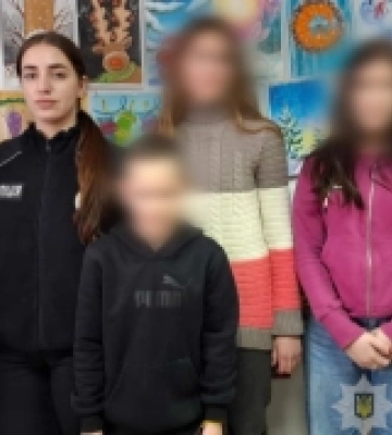 Діти разом з ювенальними поліцейськими Білгород-Дністровського району підготували подарунки для колег зі стрілецького&amp;hellip;